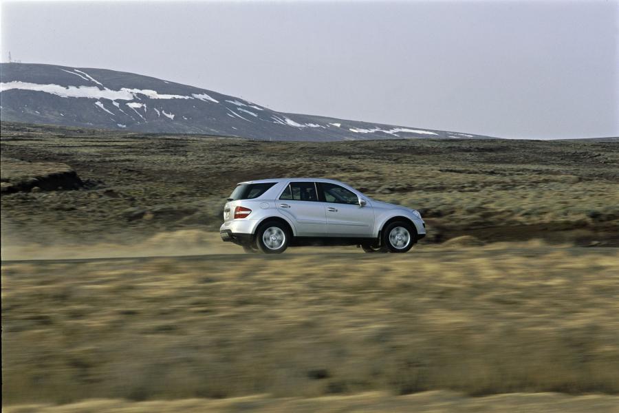  Mercedes-Benz ML-Class 2006 года  (фото 68 из 400)